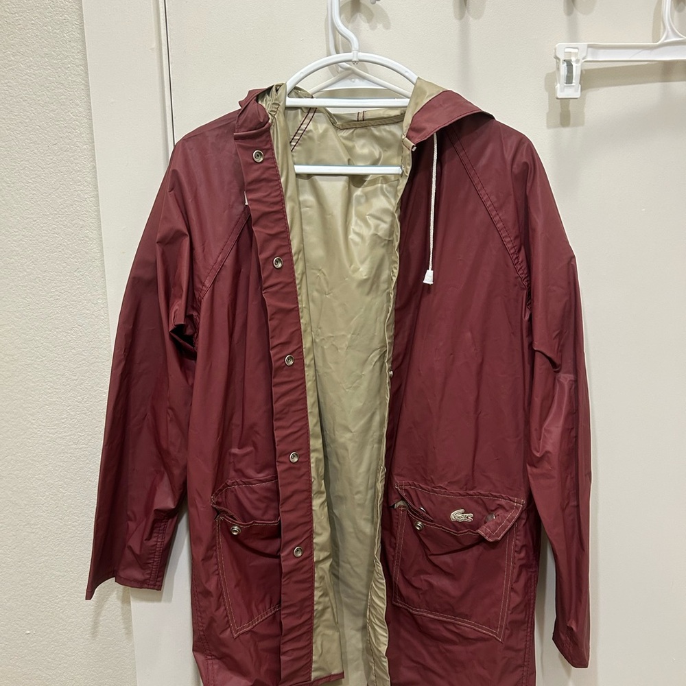 Lacoste Men's Maroon Raincoat